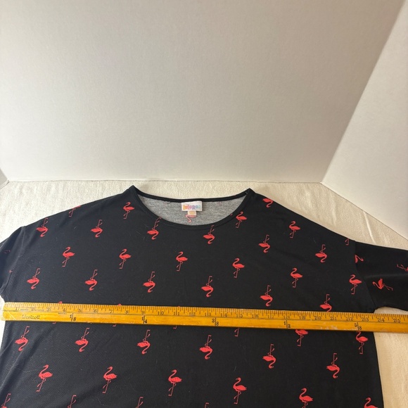 Lularoe Irma Style Tunic Black w/pink flamingos Limited Print Hi-Lo  Sz XXS - Picture 4 of 7